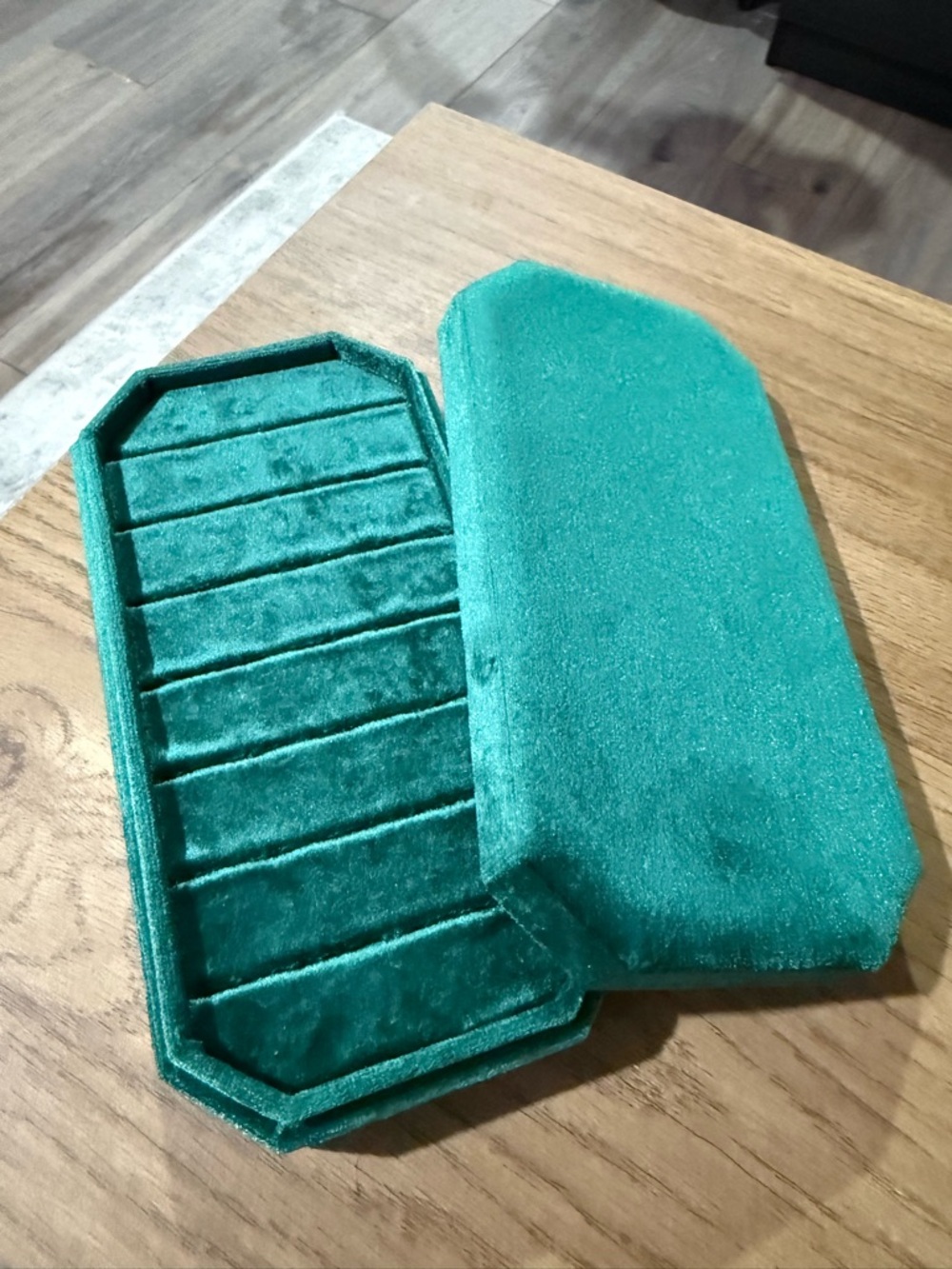 Velvet Jewelry Tray in Emerald Green